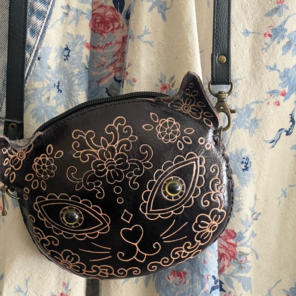 Handmade Genuine Leather Sugar Skull black Cat Crossbody